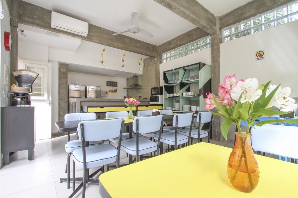 Brick Hostel Porto Alegre Extérieur photo