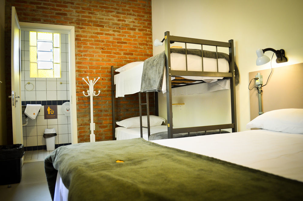 Brick Hostel Porto Alegre Extérieur photo